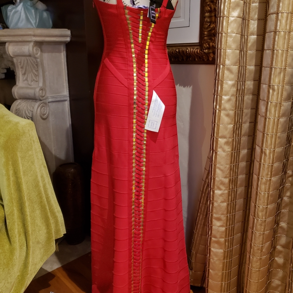 Dress - Picture 3 of 3
